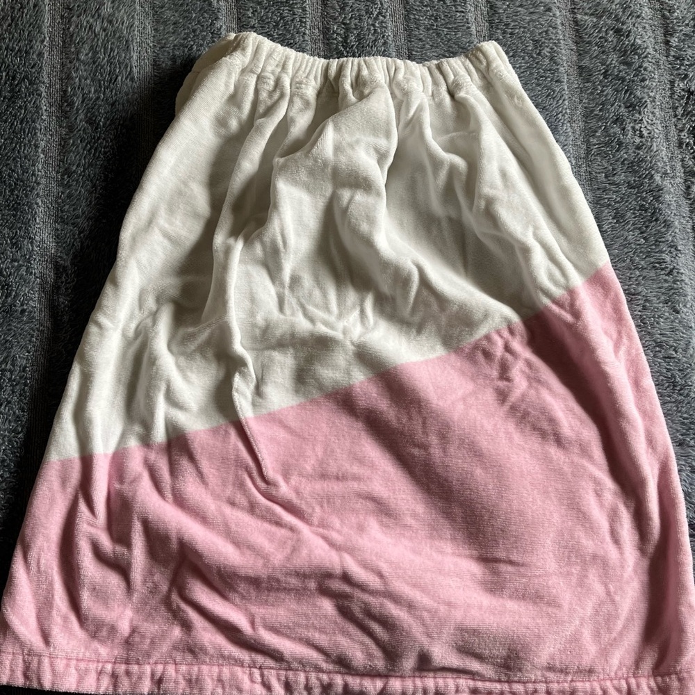PINK Victoria's Secret Pink & White Velcro Towel - Picture 2 of 3
